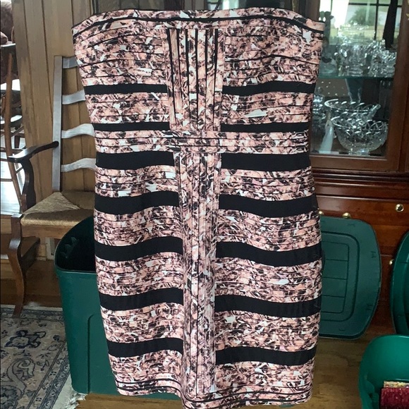 BCBG Maxazria Dress - Picture 2 of 5